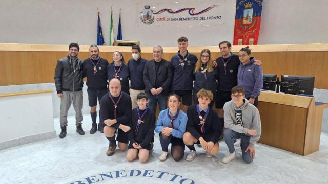 San Benedetto del Tronto, sindaco Spazzafumo riceve volontari e scout che hanno prestato assistenza dopo l’alluvione 