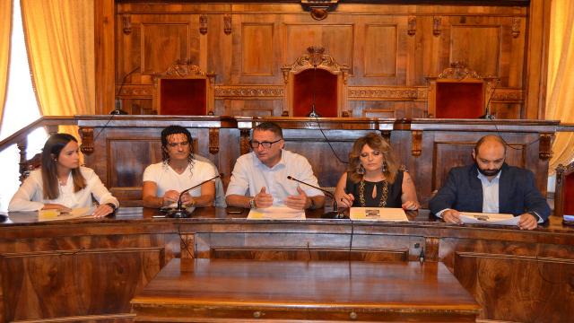 Provincia Ascoli Piceno, incontro con i dirigenti scolastici del territorio. Illustrati finanziamenti ed interventi  