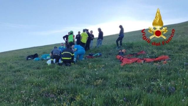 Ascoli Piceno: tragedia a Castelluccio, 60enne precipita e muore col deltaplano