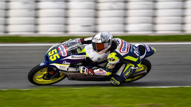 Moto3, Fenati nella top five dopo le prime libere a Valencia: “Contento del lavoro fatto”