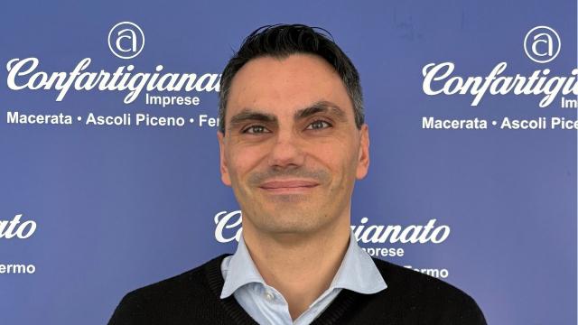 Confartigianato Imprese: “Luce e gas, occhio alle truffe. Verificare prima l'identità del gestore”