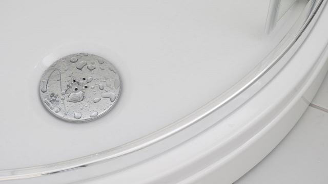Come sbiancare il piatto doccia in resina