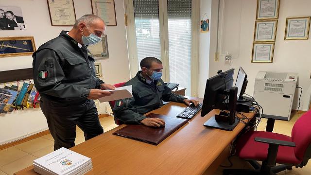 Guardia Finanza Macerata: illecita percezione contributi Covid, coinvolte quattro aziende