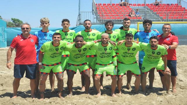 Beach soccer, l'Happy Car Samb conclude la tappa di Cirò Marina con una vittoria per 9-4 contro la Roma
