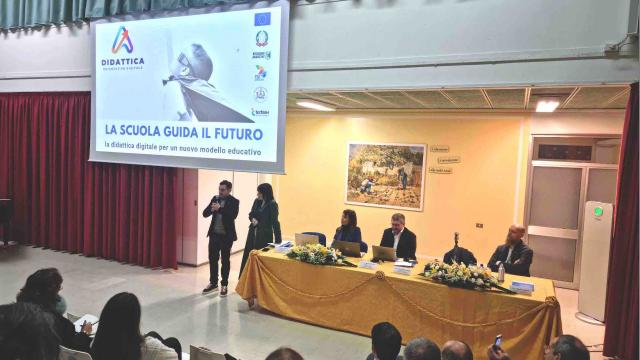 Ascoli Piceno, incontro 'La scuola guida il futuro': la 'Don Giussani' vince il Trofeo Mario Speranza