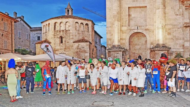 Ascoli Piceno, successo per l’ottava edizione della ''Corsa di Homer''