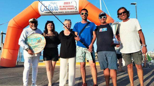Circolo Nautico Sambenedettese: Memorial 'Catarì', vince 'The King'.18 equipaggi in gara per ricordare Peppe Piunti