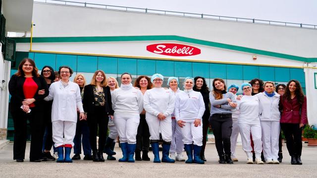 Ascoli Piceno, l'azienda Sabelli riceve la certificazione ufficiale per la parità di genere