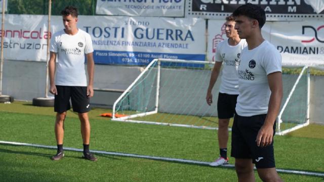 Atletico Ascoli, proseguono gli allenamenti precampionato. L'elenco dei calciatori a disposizione di mister Seccardini