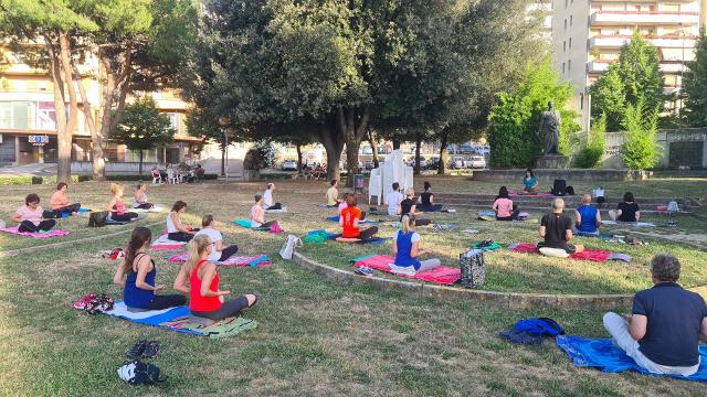 Unione Sportiva Acli Marche, fino al 26 Agosto lezioni di yoga olistico a Villa Pigna