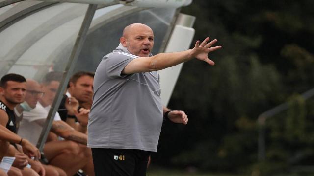 Virtus Entella, esonerato Tedino dopo il pari di Ascoli. Gozzi: “In questo momento serviva una scossa”