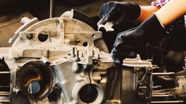 Lavoro nelle Marche, Uil: “Troppo precariato. Solo 11% trova occupazione stabile e per questo i giovani rifiutano”
