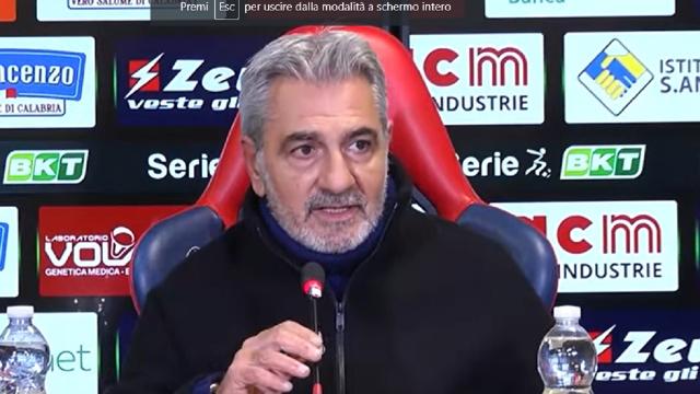 Crotone-Vicenza 0-1, voci Vrenna (“Calciatori dovrebbero vergognarsi”) e Marino (“Non riusciamo a fare 3 passaggi”)