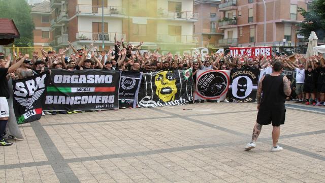 Ascoli Calcio: Ultras 1898, grande successo per il 9° torneo “Non Vi Dimentichiamo”. Vince Roccafluvione Bianconera