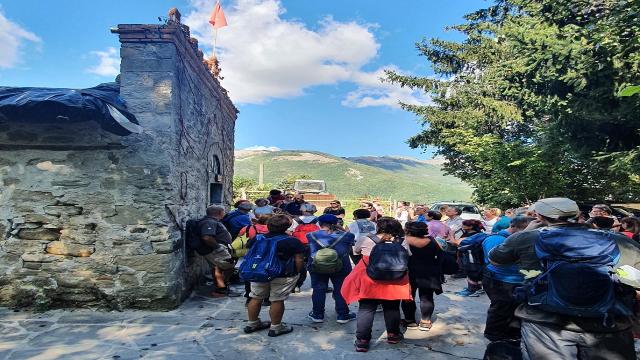 Arquata del Tronto: “Il valore sociale dello sport”, successo per l’escursione a Faete