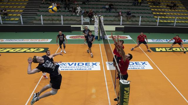 Pallavolo Serie A2, termina in parità il test match della Videx Grottazzolina con la Sieco Service Ortona