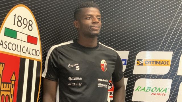 Ascoli Calcio, Gnahorè: “Lecco non va sottovalutato. Mi trovo benissimo, sono in crescita e posso fare ancora meglio”