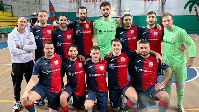 Calcio a cinque, cena di Natale per la Tecno Riviera delle Palme che festeggia il primato in classifica