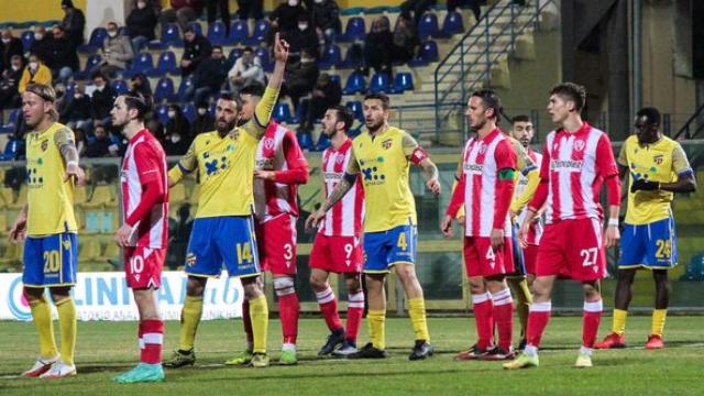 Serie C 26° turno: l'Ancona Matelica passa ad Imola. Pari e patta nel derby tra Fermana e Vis Pesaro