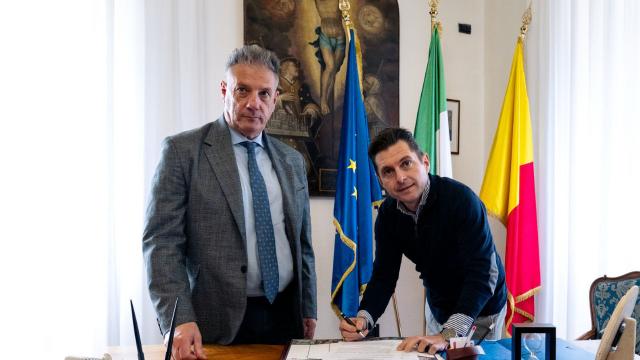 Ascoli, nuova vita per il Circolo sociale Monticelli: sottoscritta la convenzione tra Comune e Fondazione Carisap