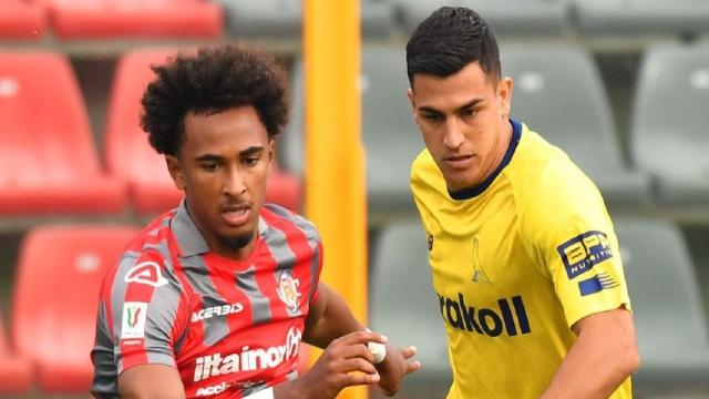 Coppa Italia, il Modena cade 4-2 a Cremona dopo i supplementari. Un autogol condanna il Cagliari a Bologna