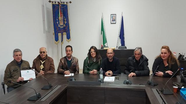 Comitato ''AcquaBuona per Folignano'', incontro con il sindaco Terrani