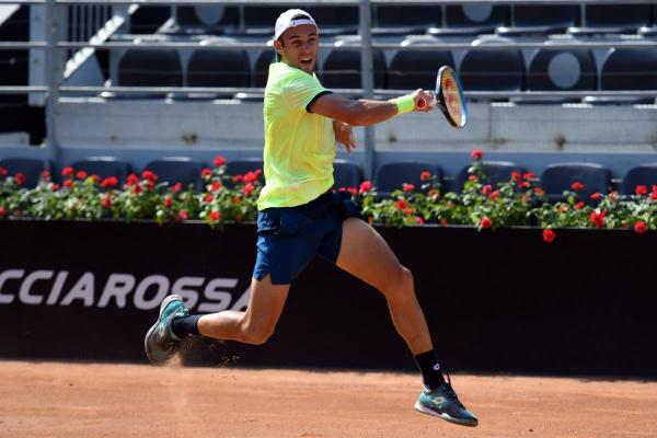 Tennis, Travaglia sempre più in alto. Best ranking in carriera e quarto italiano nell'Atp