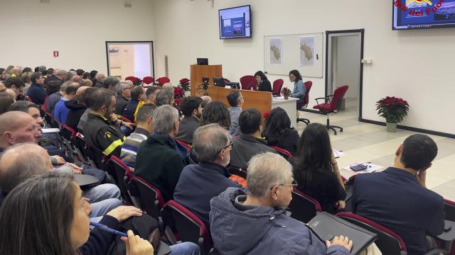 Vigili del Fuoco Marche, grande partecipazione a convegno su prevenzione emergenza negli stabilimenti ad alto rischio 
