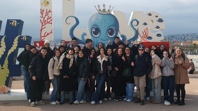 Studenti dell'IIS 'A. Capriotti' di San Benedetto in Costa Azzurra: immersione nella cultura e nella lingua francese