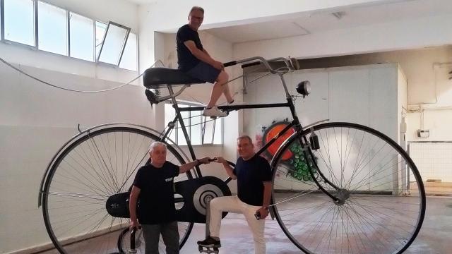 Inaugurata nel Museo della Civiltà Marinara di San Benedetto la mostra ''Arti e mestieri in bicicletta''
