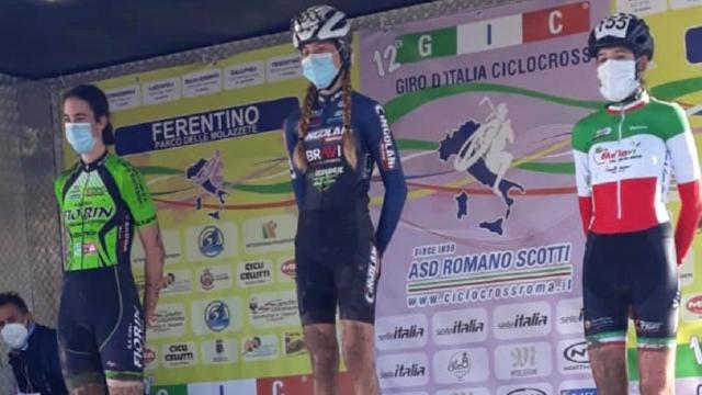 Soddisfazioni marchigiane al Giro d’Italia Ciclocross: l’allieva Rinaldoni in trionfo a Ferentino