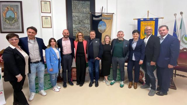 Castorano, Rossana Cicconi presenta la sua lista. Il sindaco Fanesi tra i candidati
