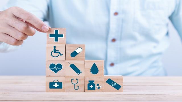 Regione Marche, successo per il primo mese di sperimentazione del modello ''Farmacia dei servizi''