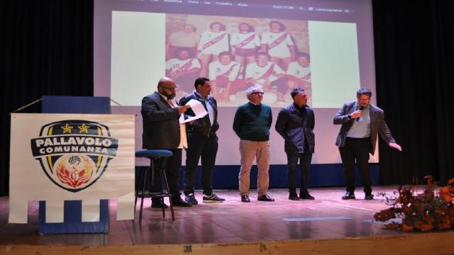 Pallavolo Comunanza, presentate tutte le squadre all'auditorium Luzi