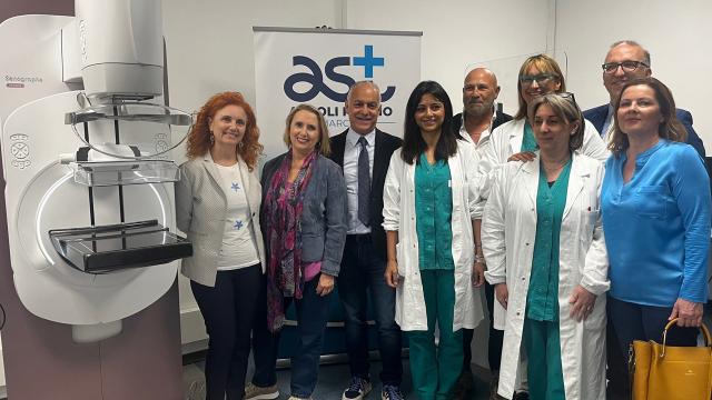 Ascoli Piceno, all'ospedale 'Mazzoni' un nuovo mammografo con tomosintesi: “Livello di comfort più alto per i pazienti”