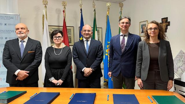Sisma 2009 e 2016, Protocollo tra Castelli e Soprintendenze. Oltre 20 milioni per digitalizzazione pratiche edilizie