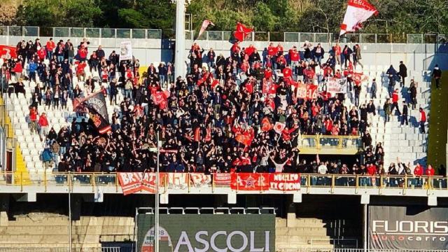 Questura Ascoli, 4 Daspo ad ultras del Perugia per rissa interna all'uscita dal “Del Duca”