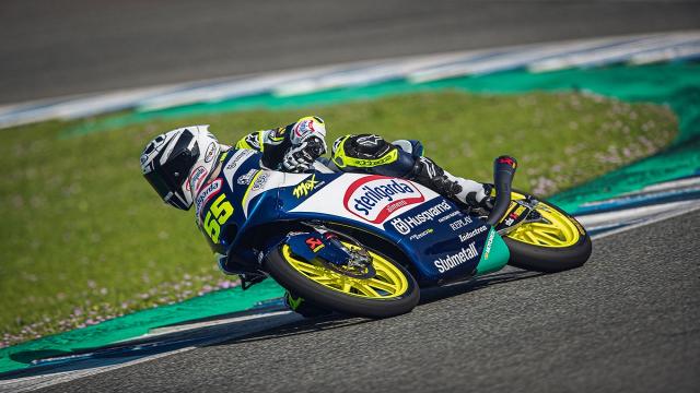 Moto3, Fenati: “Molto contento del primo test a Jerez. Andiamo in Qatar con tanta voglia di far bene”