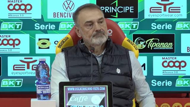 Catanzaro-Modena 1-2, voci Vivarini (“Siamo amareggiati, meritavamo di vincere”) e Bianco (“Mia squadra ha i coxxioni”)