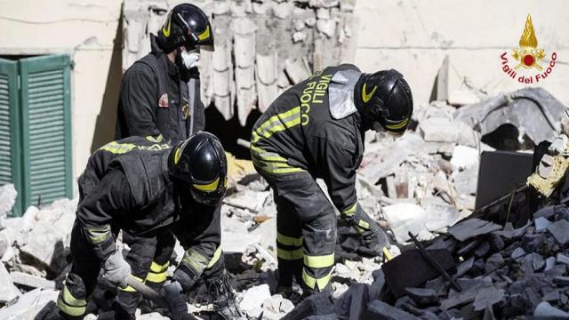 Vigili del fuoco, confermato organico aggiuntivo nelle aree sisma 2016. Castelli: ''Impegno mantenuto''