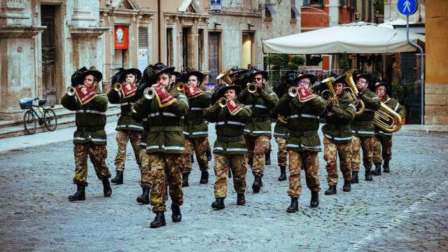 La Fanfara dei Bersaglieri di Ascoli accoglie il nuovo anno con un concerto presso l'auditorium Neroni