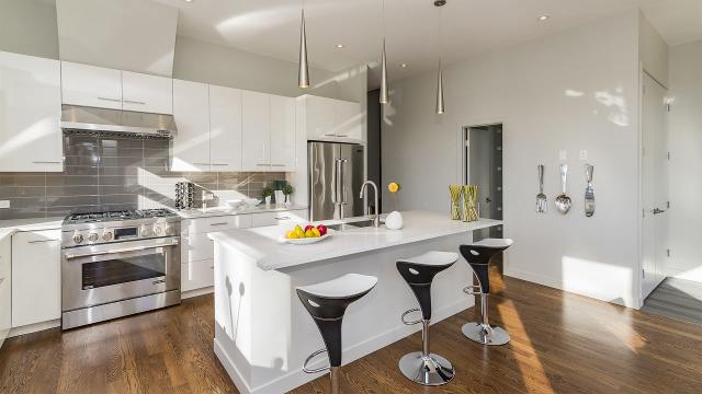 Tendenze nell'arredamento della cucina: superfici, finiture, dettagli