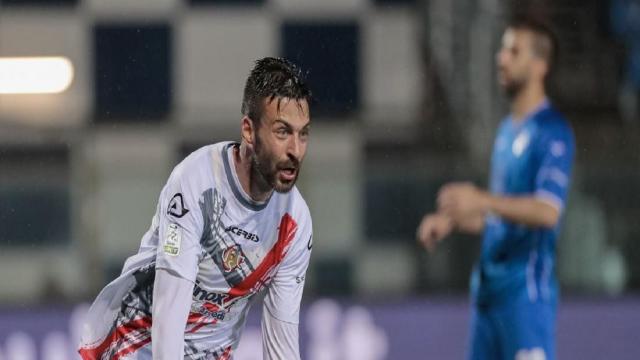 Serie B 38° turno: Lecce e Cremonese in A. Perugia aggancia i playoff, retrocede l'Alessandria