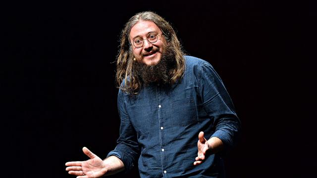 Montalto delle Marche, Moby Dick con Roberto Mercadini inaugura la stagione del teatro della fiaba e della poesia