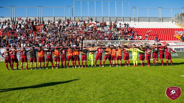 Serie B 8° turno: primo ko per il Pisa a Crotone. Colpi esterni per Reggina e Ternana