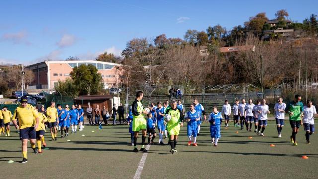 Ascoli Piceno, grande successo per il primo torneo di calcio integrato Memorial 'Corradetti': in campo anche il sindaco