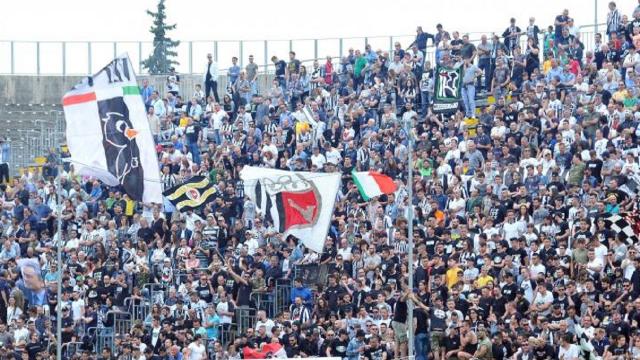 Gianni Luzi a Lattemiele: “Dal 10 Maggio non è cambiato nulla. Piazza pulita o l'Ascoli è destinato a morire”