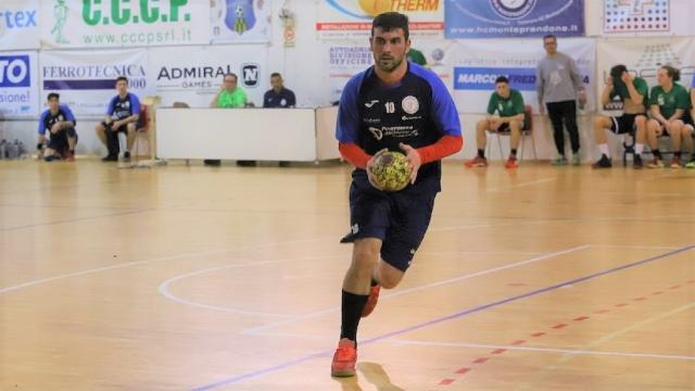 Pallamano Serie B, a Chieti arriva la decima vittoria per l'Handball Club Monteprandone