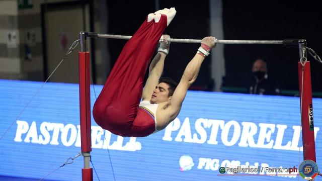 Ginnastica, il fermano Macchini stupisce tutti con l'inedito movimento ''Pegan''
