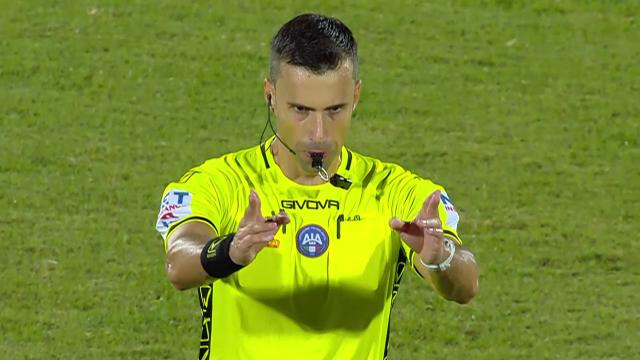 Bari-Ascoli, arbitra il siciliano Rutella come l'anno scorso. Al Var Paterna di Teramo